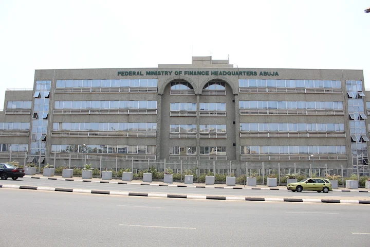 Finance Ministry Disputes Claim That Interest Payments Exceeded Federal Revenue by 124%