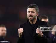 Carrick Gets Chelsea Lifeline As Man Utd Crisis Deepens